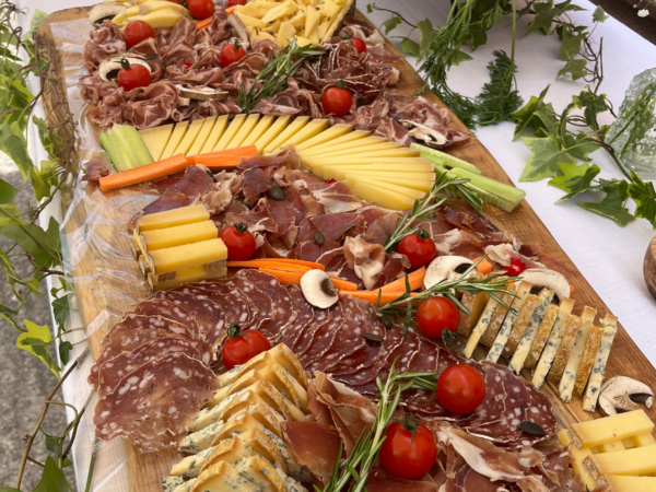 Plateau de Charcuterie et Fromage - Planche en bois Formule